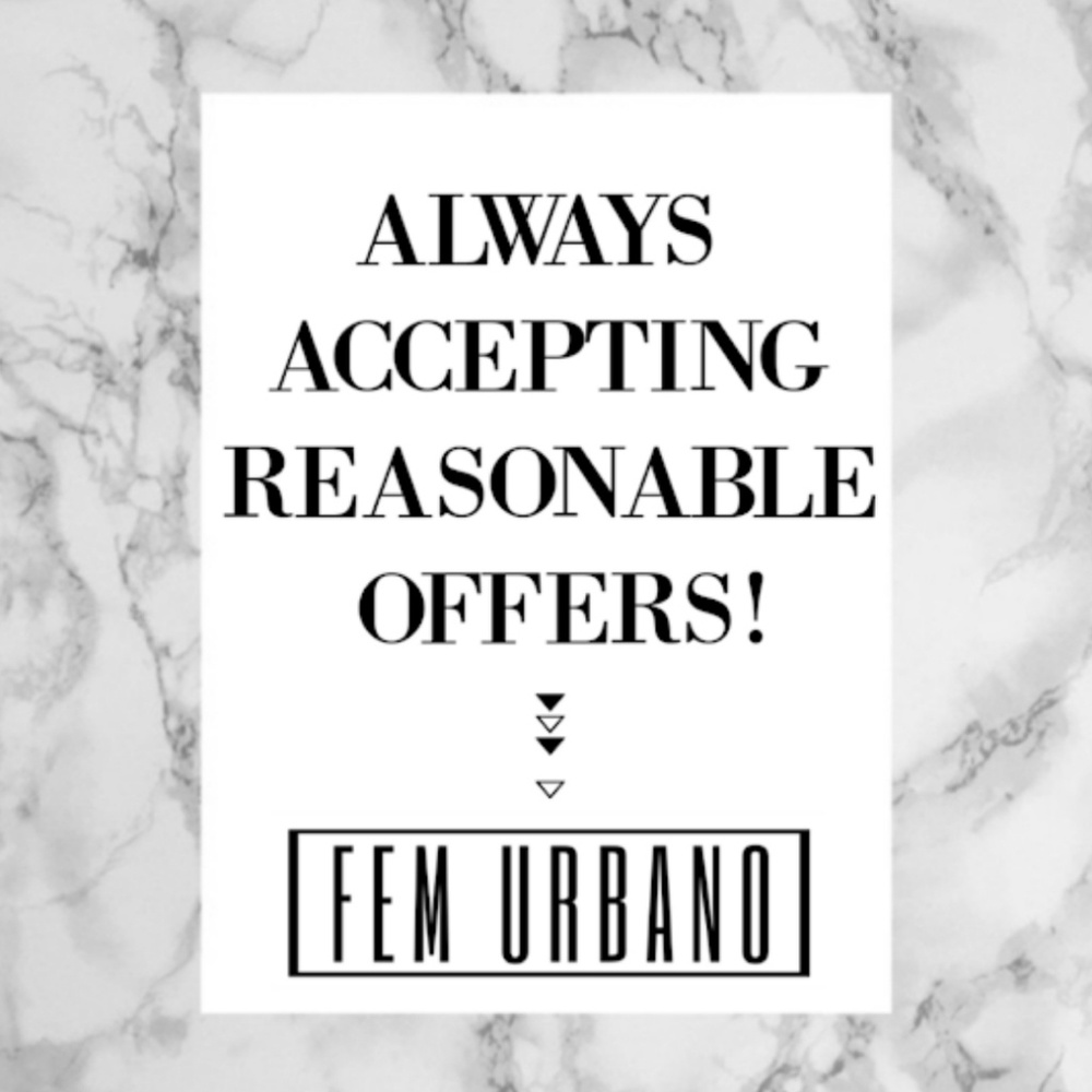 MAKE AN OFFER ♡